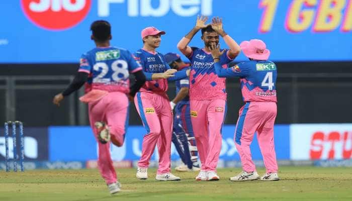 IPL 2021: કરોડપતિ ક્રિસ મોરિસ ચમક્યો, રાજસ્થાને દિલ્હી કેપિટલ્સને હરાવ્યું IPL 2021: કરોડપતિ ક્રિસ મોરિસ ચમક્યો, રાજસ્થાને દિલ્હી કેપિટલ્સને હરાવ્યું