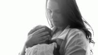Neha Dhupia ને કોઈએ કહ્યું મને બ્રેસ્ટફીડિંગનો વીડિયો બતાવો, નેહાએ આપ્યો વળતો જવાબ