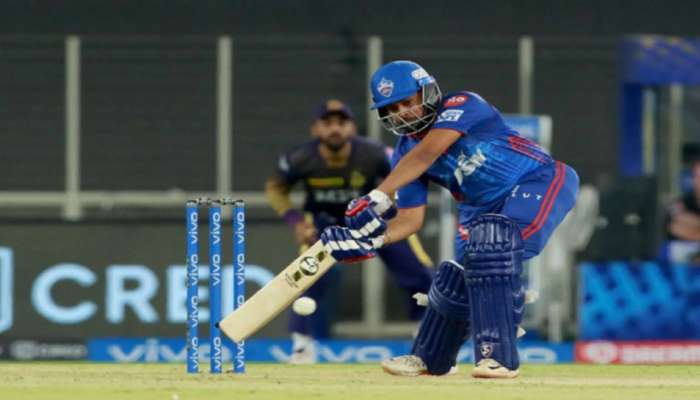 IPL 2021: એક ઓવરમાં ફટકાર્યા 6 ચોગ્ગા, પૃથ્વી શોએ ઉઠાવ્યા શિવમ માવીના હોશ IPL 2021: એક ઓવરમાં ફટકાર્યા 6 ચોગ્ગા, પૃથ્વી શોએ ઉઠાવ્યા શિવમ માવીના હોશ