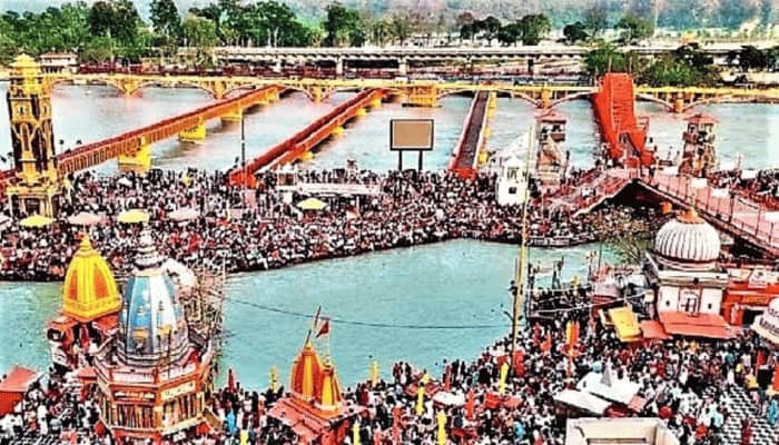 તીર્થ યાત્રાનો સ્વાસ્થ્ય સાથે શું છે સીધો સંબંધ? જાણો તીર્થ સ્થાનો પર જવાથી કેમ મનને મળે છે શાંતિ તીર્થ યાત્રાનો સ્વાસ્થ્ય સાથે શું છે સીધો સંબંધ? જાણો તીર્થ સ્થાનો પર જવાથી કેમ મનને મળે છે શાંતિ