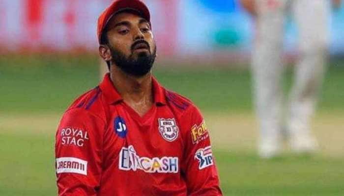 IPL 2021: DC સામે મેચ પહેલા પંજાબ કિંગ્સ માટે ખરાબ સમાચાર, કેએલ રાહુલ હોસ્પિટલમાં દાખલ IPL 2021: DC સામે મેચ પહેલા પંજાબ કિંગ્સ માટે ખરાબ સમાચાર, કેએલ રાહુલ હોસ્પિટલમાં દાખલ