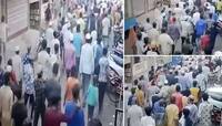 SURAT : ટોળાએ મહિલાના ઘરે હુમલો કરી લૂંટ ચલાવી, આતંકની ઘટના CCTV માં કેદ
