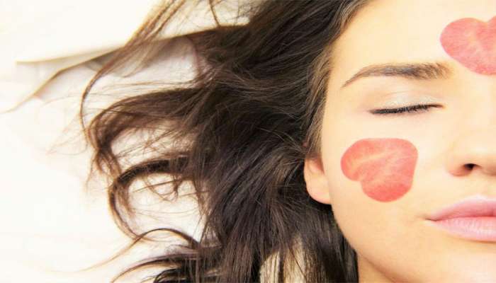 Girls Secrets: બોયફ્રેન્ડની યાદ આવે તો યુવતીઓ સૌથી પહેલા કરે છે આ કામ 