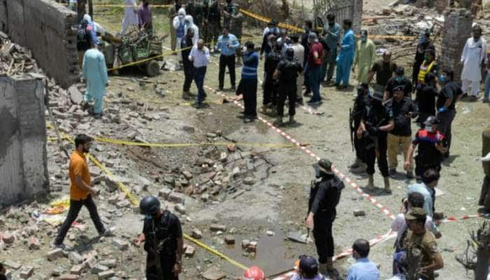 Pakistan: બસમાં જોરદાર વિસ્ફોટ, 6 ચીની નાગરિકો સહિત 8ના મોત 