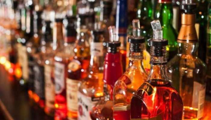 Liquor Price Hike: દારૂ થયો મોંઘો, નવો ભાવ જાણીને પીધા વિના જ આવી જશે ચક્કર!