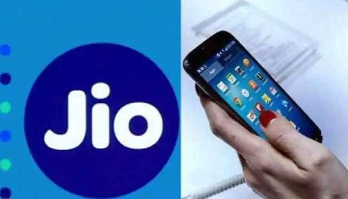 Jio: દરરોજ દોઢ રૂપિયાથી ઓછો ખર્ચ, ફ્રી કોલિંગ અને ડેટા, સૌથી સસ્તો રિચાર્જ પ્લાન