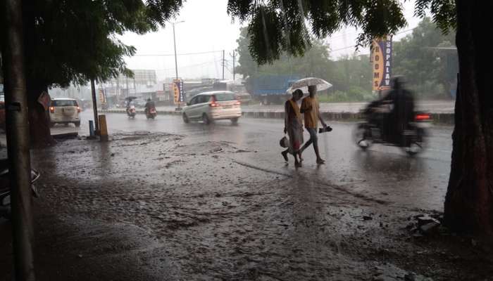 Gujarat: નરમાણા ગામમાં વાદળ ફાટ્યું, ક્યાંક જેસીબી તણાયું તો ક્યાં પુલ થયો ધરાશાયી