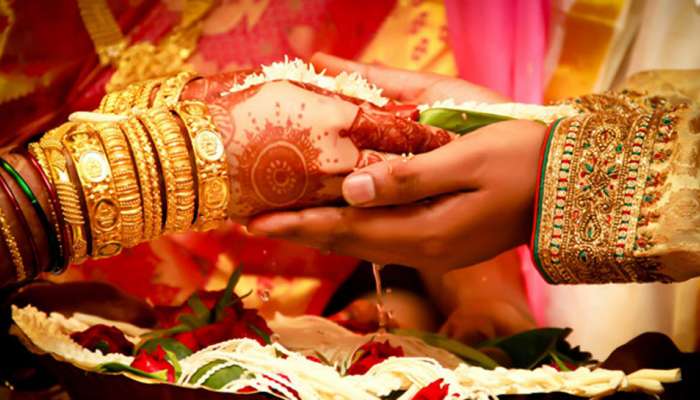 Indian Marriage: શું તમે લગ્ન સાથે જોડાયેલી આ 5 અંધશ્રદ્ધાઓ વિશે જાણો છો? જાણીને થઈ જશો હેરાન