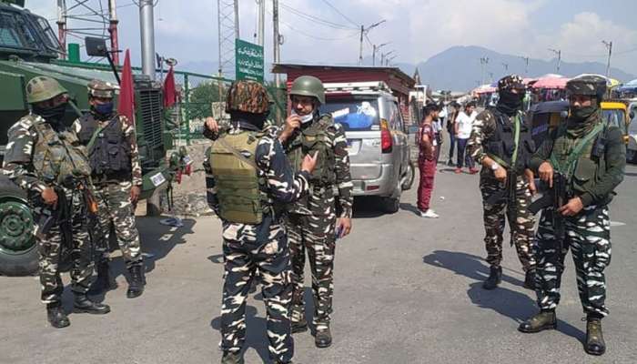 Jammu Kashmir: કુલગામમાં આતંકવાદી હુમલો, ફાયરિંગમાં ભાજપના નેતા જાવેદ અહેમદ ડારનું મોત