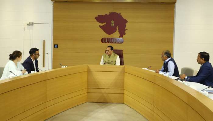 ગુજરાતના MSME ઉદ્યોગો માટે E-Commerce એક્સપોર્ટના નવા દ્વાર ખુલશે, રાજ્ય સરકારે Amazon સાથે કર્યા MoU