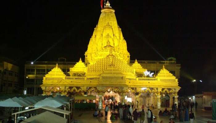 Ambaji માં મેળાની અસમંજસતા વચ્ચે પદયાત્રીઓનો ધસારો, 'જય અંબે'ના નાદથી ગૂંજ્યું યાત્રાધામ