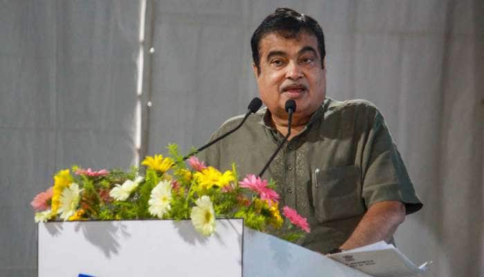 Nitin Gadkari દર મહિને યૂટ્યૂબ વડે કરે છે 4 લાખ રૂપિયાની કમાણી, જાણો કેવી રીતે?