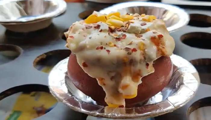 Viral Video: ગુજરાતીઓના ટેલેન્ટનો જવાબ નથી, પિત્ઝાને આપ્યું નવું રૂપ, આ છે સુરતનો કુલ્લડ પિત્ઝા 