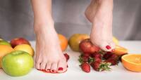 Fruit Scrub: પગને સુંદર બનાવશે આ ફ્રૂટ સ્ક્રબ! Foot Care માટે અપનાવો આ રામબાણ ઈલાજ
