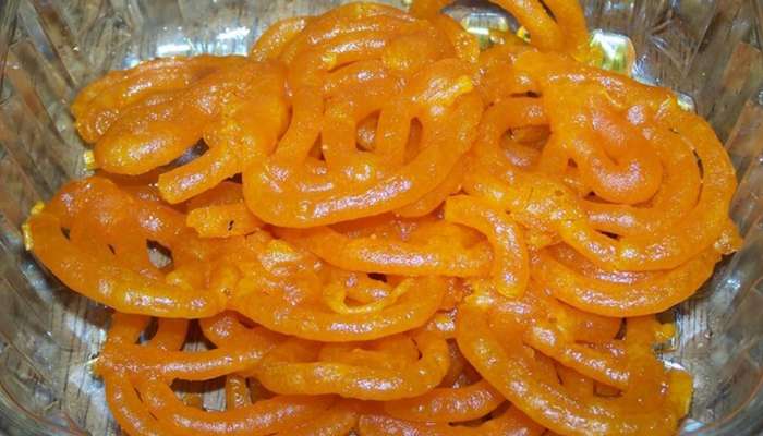 ભારતમાં ક્યાંથી આવી જલેબી? જાણો દેશમાં કઈ રીતે શરૂ થયો જલેબીની મીઠાઈનો ટ્રેન્ડ!