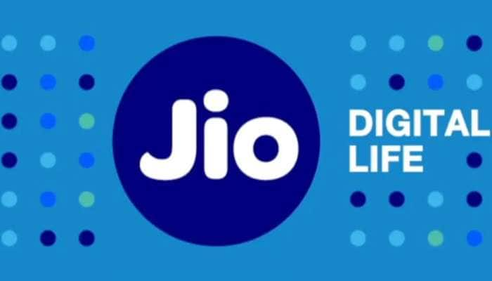 Jio નો આ પ્લાન ખરીદનારને ચાંદી જ ચાંદી, 168 GB ડેટા સાથે કંપની ફ્રીમાં આપશે આ ઓફર