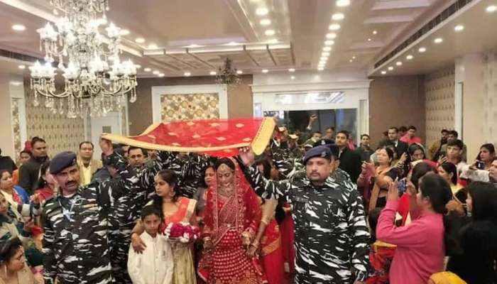 Video: CRPF ના જવાનોએ નિભાવી ભાઈની ફરજ, J&Kમાં શહીદ થયેલા જવાનની બહેનના આ રીતે કરાવ્યા લગ્ન