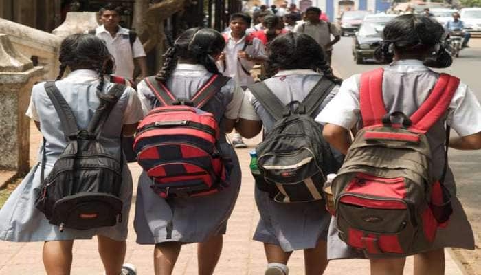 Gujarat New Corona Guidelines: ગુજરાતમાં ધોરણ 1થી 9ની શાળાઓ ફરીથી ક્યાં સુધી બંધ રાખવાની જાહેરાત કરાઈ?