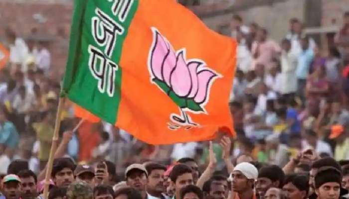 UP Election: સ્વામી પ્રસાદ મૌર્ય બાદ વધુ ત્રણ ધારાસભ્યોએ પાર્ટી છોડી, ભાજપને આપ્યો 