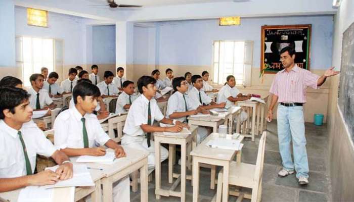 ગુજરાતની ગ્રાન્ડેટ શાળાના અસ્તિત્વ પર ખતરો, 10 વર્ષમા ગ્રાન્ટના અભાવે 1500 સ્કૂલોને 