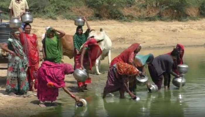 પાટણના પીપરાળા ગામમાં ગંદુ પાણી પીવા મજબૂર બન્યા ગામલોકો, ઘરમાં માત્ર નળ પહોંચ્યા