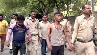 Jahangirpuri Violence:આરોપીએ કરી બેશરમીની હદ પાર, પુષ્પાની એક્શન કરતો કેમેરામાં કેદ