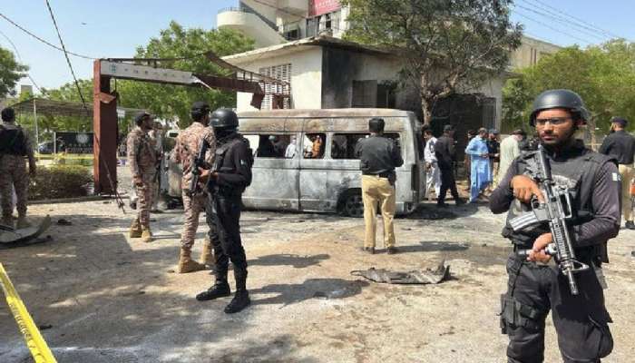 Karachi Blast: કરાચી યુનિવર્સિટી પરિસરમાં વિસ્ફોટ, 3 ચીની નાગરિક સહિત 4ના મોત