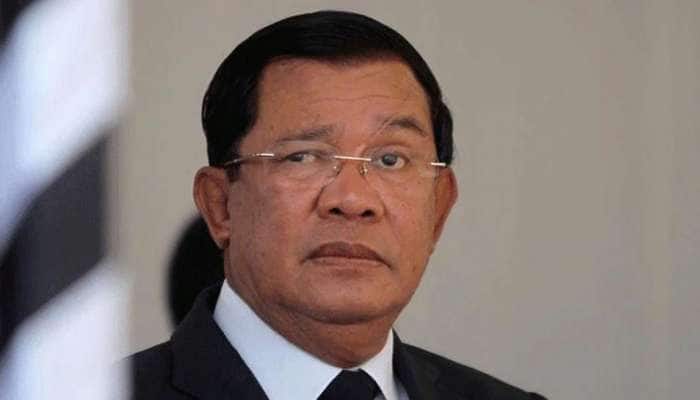 Prime Minister Hun Sen: આ દેશના પ્રધાનમંત્રી તો ભારે અંધવિશ્વાસુ!, દુર્ભાગ્યને ચકમો આપવા માટે કરી રહ્યા છે આ કામ Prime Minister Hun Sen: આ દેશના પ્રધાનમંત્રી તો ભારે અંધવિશ્વાસુ!, દુર્ભાગ્યને ચકમો આપવા માટે કરી રહ્યા છે આ કામ