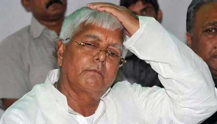 CBI Raid On Lalu Yadav Premises: લાલુ પ્રસાદ યાદવ પર CBI નો સકંજો, રેલવે ભરતી કૌભાંડ મામલે 17 ઠેકાણે દરોડા