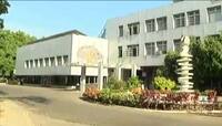 વડોદરાની MSU માં તઘલખી નિર્ણયો લેવાયા, યુનિવર્સિટી ઓફિસમાં મોબાઈલ અને મીડિયાને ‘નો એ