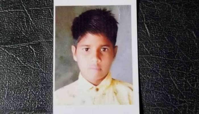 અત્યંત શોકિંગ!!! ખેડામાં મોબાઈલ ગેમ રમવા સગીર ભાઈએ 11 વર્ષના ભાઈની હત્યા કરી અત્યંત શોકિંગ!!! ખેડામાં મોબાઈલ ગેમ રમવા સગીર ભાઈએ 11 વર્ષના ભાઈની હત્યા કરી