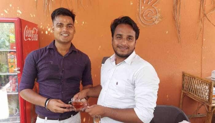 નોકરી છોડીને બે ભાઈઓનું સ્ટાર્ટઅપ : દારૂબંધીવાળા રાજ્યમાં પીવડાવે છે વ્હીસ્કી અને બિ