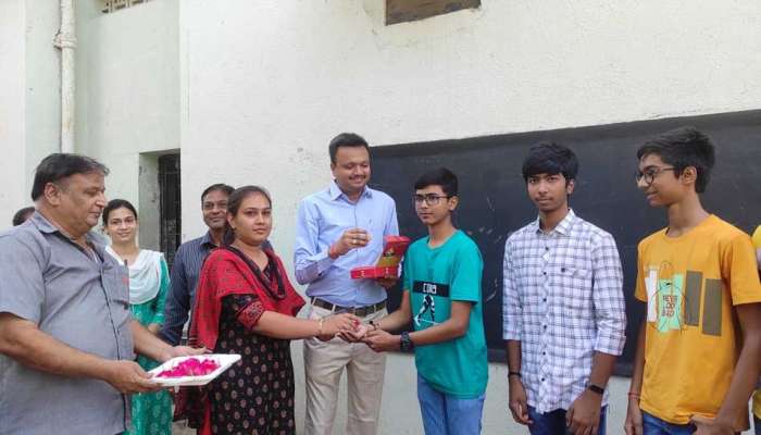 GSEB Gujarat Board 10 Result 2022: ધોરણ 10નું 65.18 ટકા પરિણામ જાહેર, સુરતમાં સૌથી વધુ 75.61, જ્યારે પાટણમાં 54.27 સાથે સૌથી ઓછું રિઝલ્ટ