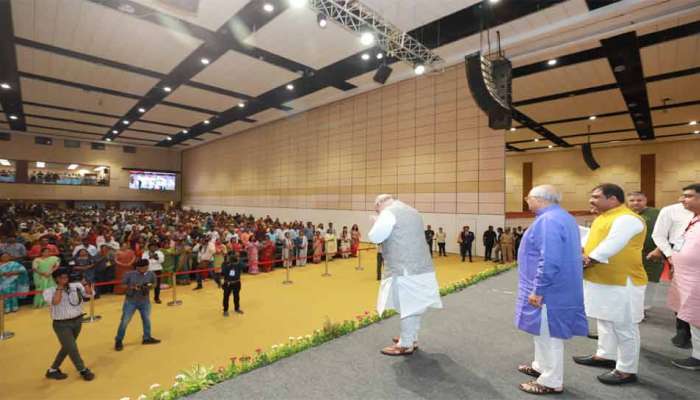 ગુજરાતને મોદી-શાહની જોડીએ અનોખુ અને આદર્શ રાજ્ય બનાવ્યું: CM