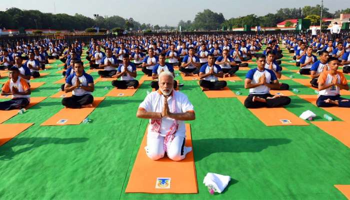 International yoga day 2022: મૈસૂરમાં યોગ કાર્યક્રમમાં ભાગ લેશે પીએમ મોદી, 75 જગ્યાઓ પર 75 કેન્દ્રીય મંત્રી થશે સામેલ