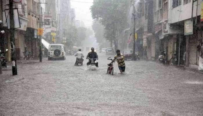 ગુજરાતના 105 તાલુકાઓમાં મેઘરાજાની ધમાકેદાર બેટિંગ, જાણો આજે ક્યાં પડશે તોફાની વરસાદ