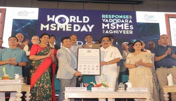 સીઆર પાટિલે કહ્યું, 'MSME દેશમાં સૌથી સારું કામ ગુજરાતમાં કરે છે, જાણો શું છે સચ્ચાઈ? સીઆર પાટિલે કહ્યું, 'MSME દેશમાં સૌથી સારું કામ ગુજરાતમાં કરે છે, જાણો શું છે સચ્ચાઈ?