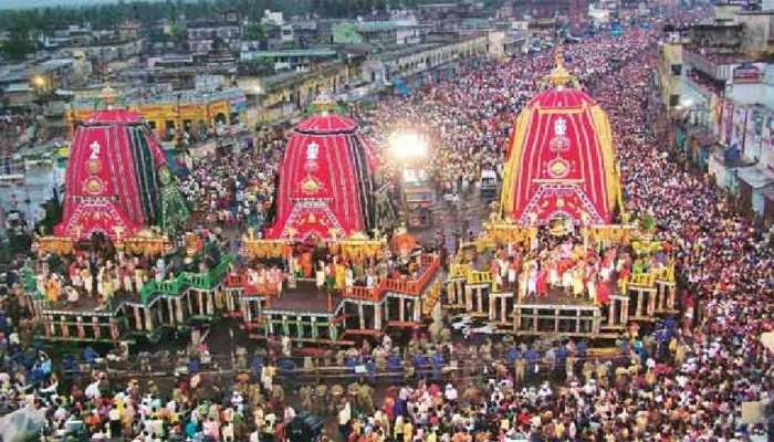 Jagannath Rath Yatra 2022: પુરીની રથયાત્રાનો પ્રારંભ, અહીં સોનાની ઝાડુથી રસ્તો સાફ કરાય છે