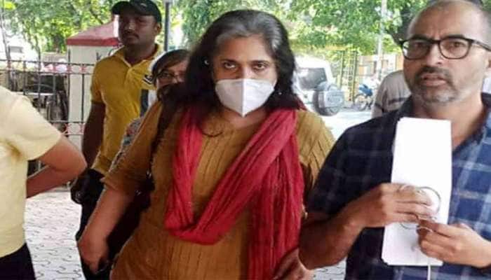 Breaking : તીસ્તા અને શ્રીકુમારને 14 દિવસની જ્યૂડિશિયલ કસ્ટડીમાં મોકલાયા Breaking : તીસ્તા અને શ્રીકુમારને 14 દિવસની જ્યૂડિશિયલ કસ્ટડીમાં મોકલાયા