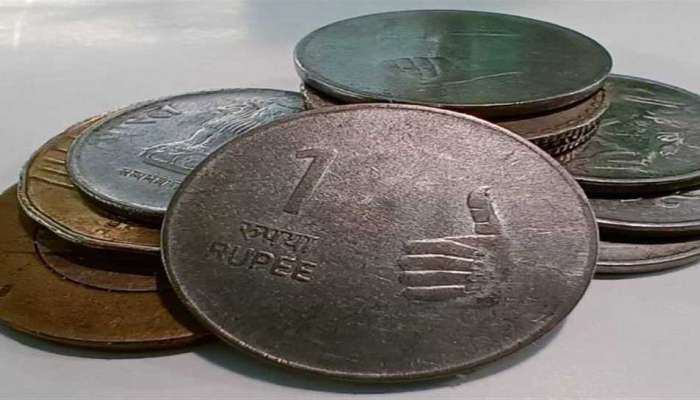 Money Astro Upay: એક રૂપિયાનો સિક્કો સોનાની જેમ ચમકાવી દેશે તમારી કિસ્મત, આ જાદૂઈ ટૂચકા દૂર કરશે ગરીબી