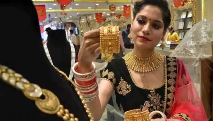 Gold Silver Price Today: સોનાના દાગીના ખરીદવાનું વિચારતા હોવ તો ખાસ જાણો આજનો સોનાનો ભાવ