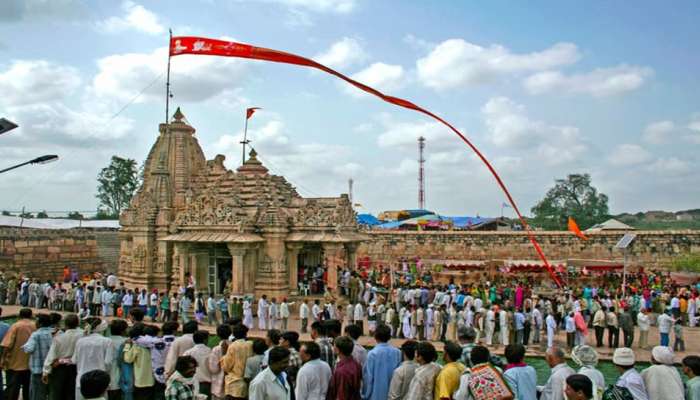 મહત્વની જાહેરાત: કેબિનેટ મંત્રી સિનિયર સિટીજનોને કરાવશે 4 ધાર્મિક સ્થળોની યાત્રા