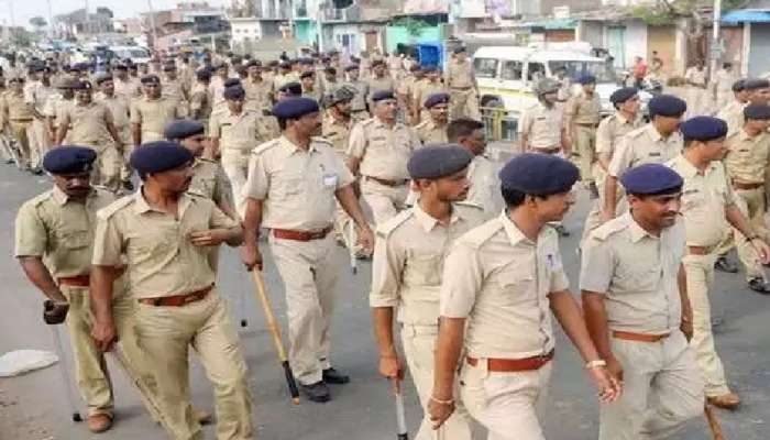 Gujarat Police Grade Pay: પોલીસ ગ્રેડ પે મામલે મોટા સમાચાર, સાંજ સુધીમાં રાજ્ય સરકાર કરી શકે મોટી જાહેરાત