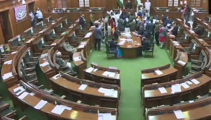 Delhi: LG વીકે સક્સેનાના રાજીનામાની માંગ, રાતભર  વિધાનસભામાં પ્રદર્શન કરશે આપ MLA