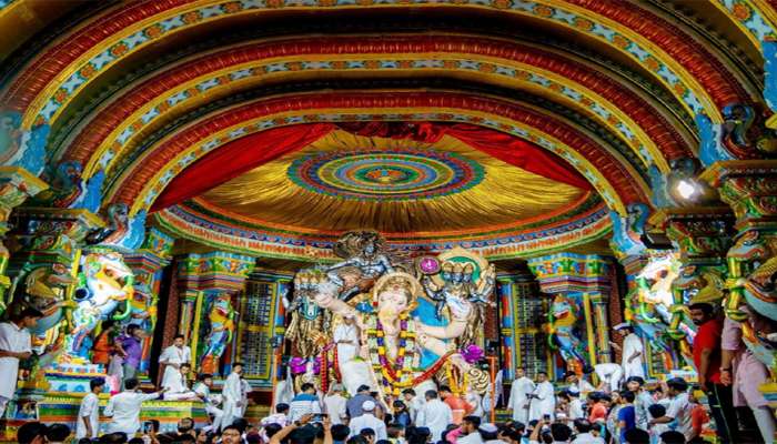 બાપ્પા રે...! ગણેશ ચતુર્થી પર મોટી દુર્ઘટના! નડિયાદના ગણેશ પંડાલમાં ત્રણ યુવાનોને કરંટ લાગતા બેના મોત