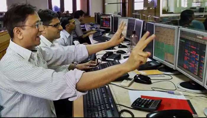 Stock Market Opening: શેરબજારમાં તેજીનો માહોલ, ધમાલ મચાવી રહ્યા છે આ બેંકના શેર