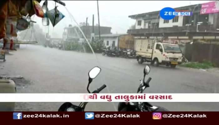 Continuous rain in Gujarat, dams overflowed