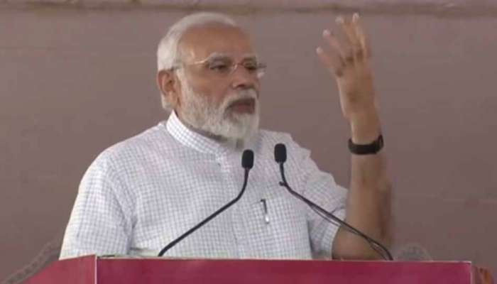 બનાસકાંઠાને કરોડોના વિકાસકાર્યોની ભેટ, PM મોદીએ નારી શક્તિ, નારી સન્માન પર અર્જૂન, શ્રીકૃષ્ણ, હનુમાનજીનું ઉદાહરણ આપ્યું...
