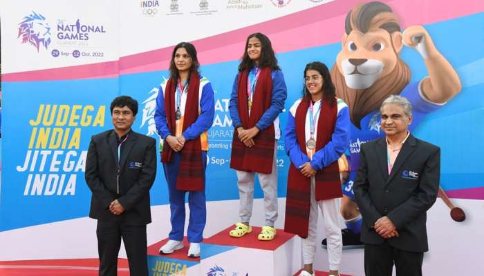 રાષ્ટ્રીય ખેલમાં સ્વિમિંગમાં ગુજરાતની સ્વીમર માના પટેલે ગોલ્ડ-સિલ્વર જીત્યો