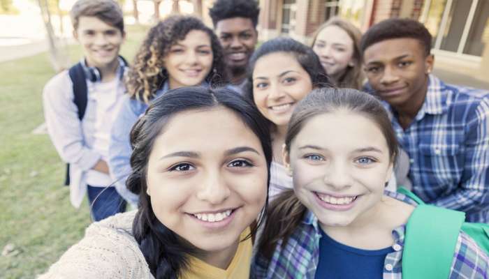 Top 10 Scholarships: વિદેશમાં રહેવું, ખાવું, પીવું...બધું ફ્રી! આ છે ટોપ 10 સ્કોલરશિપ્સ